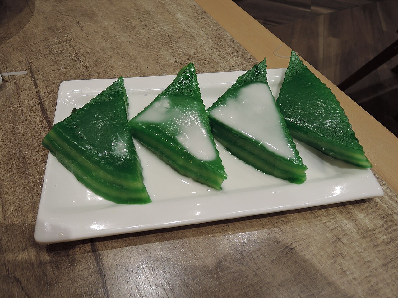 サリー（蒸し焼き菓子）